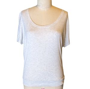 St. Tropez West Round Neck Gray T-Shirt Women's Medium